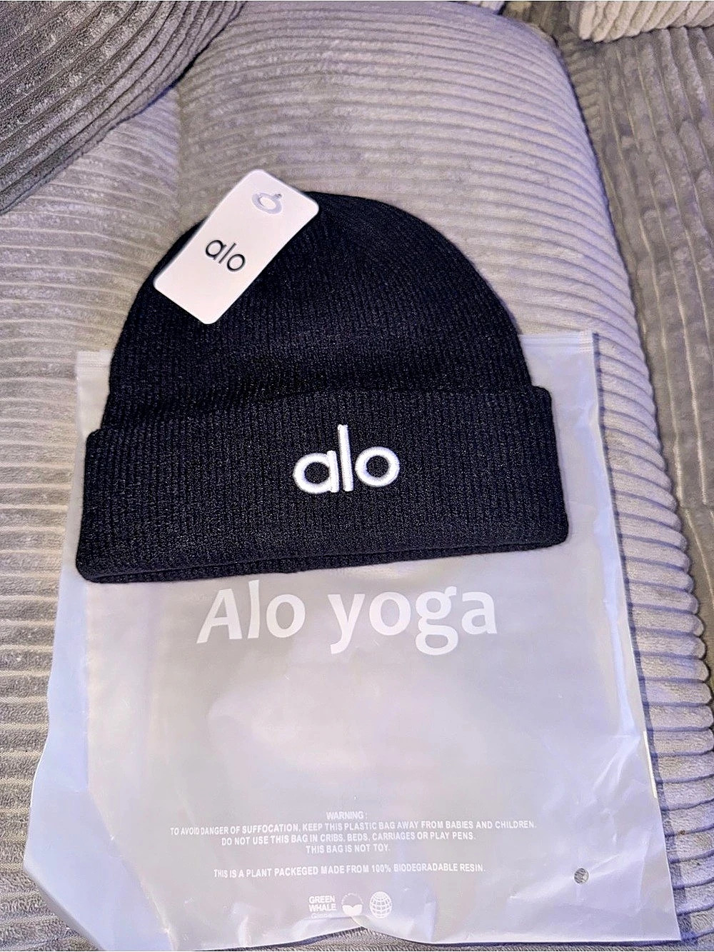 Alo Beanie Hat in Black NWT